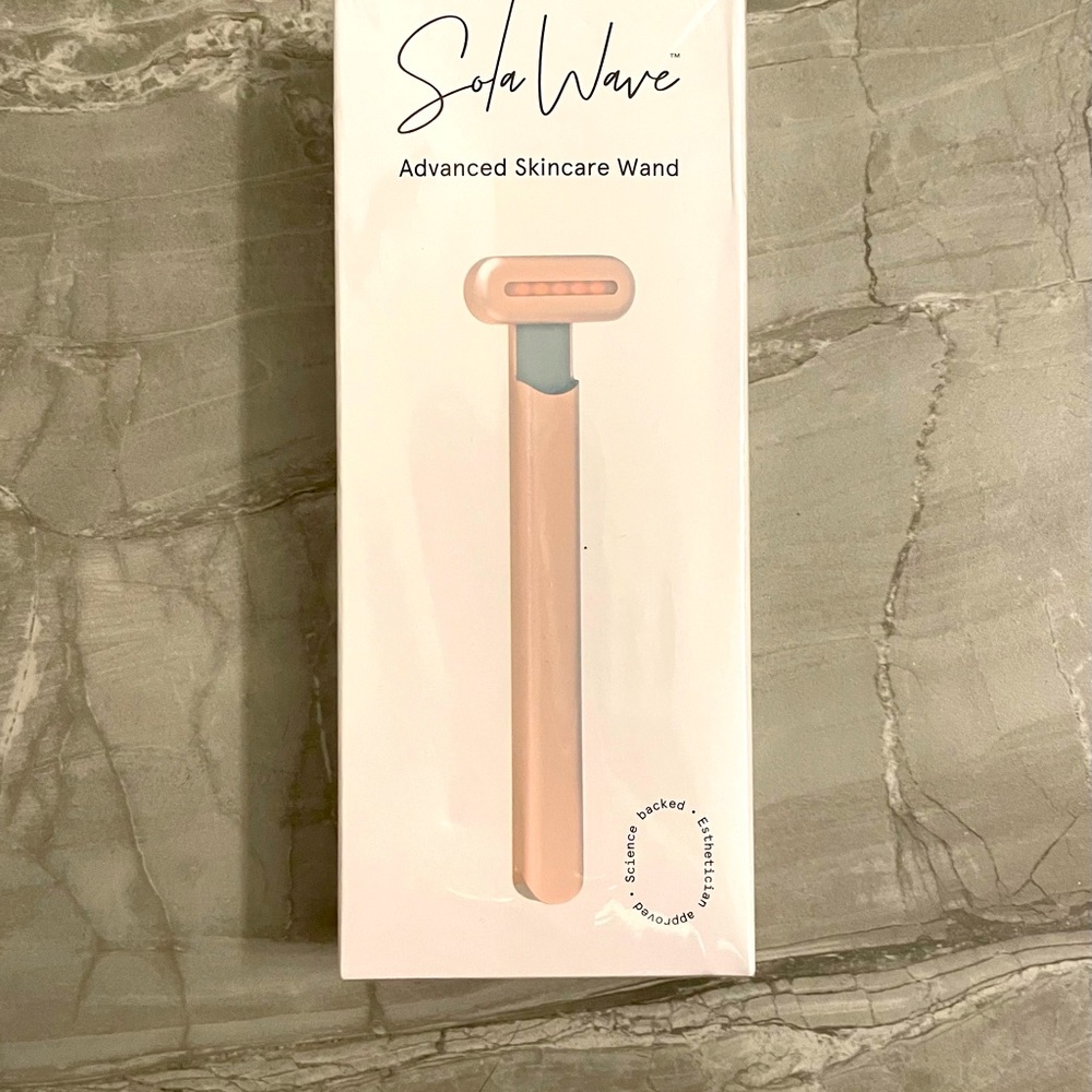Solawave Advanced Skincare Wand